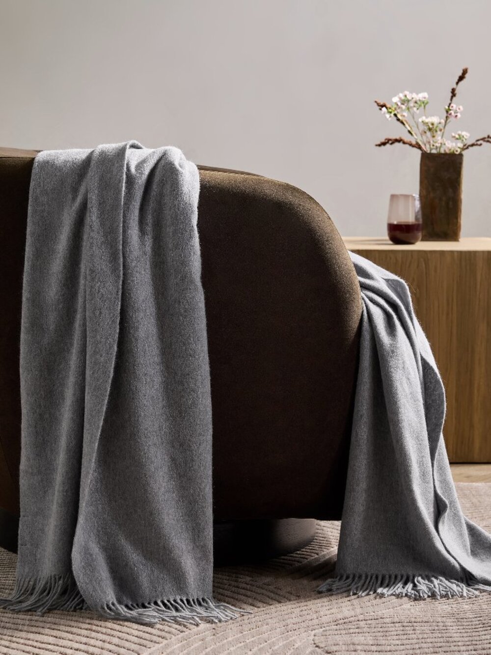 Mongolian Cashmere Throw* in Heather Grey